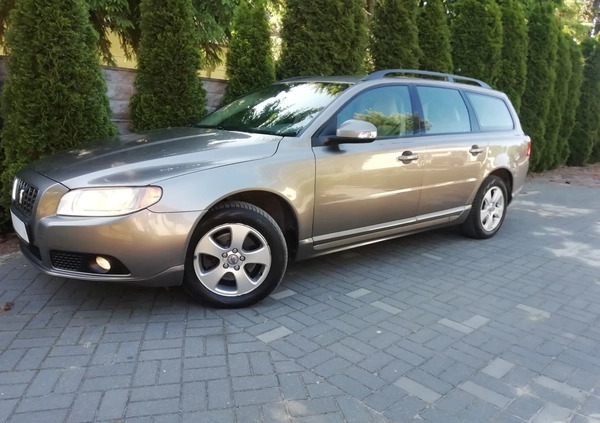 Volvo V70 cena 19450 przebieg: 294350, rok produkcji 2008 z Płońsk małe 277